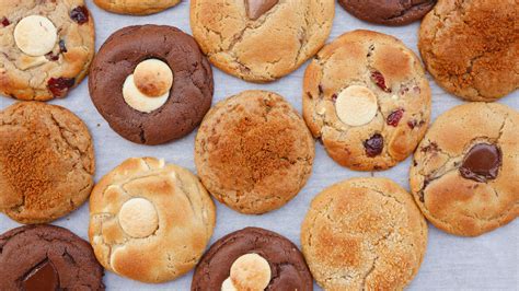 Ben's Cookies .